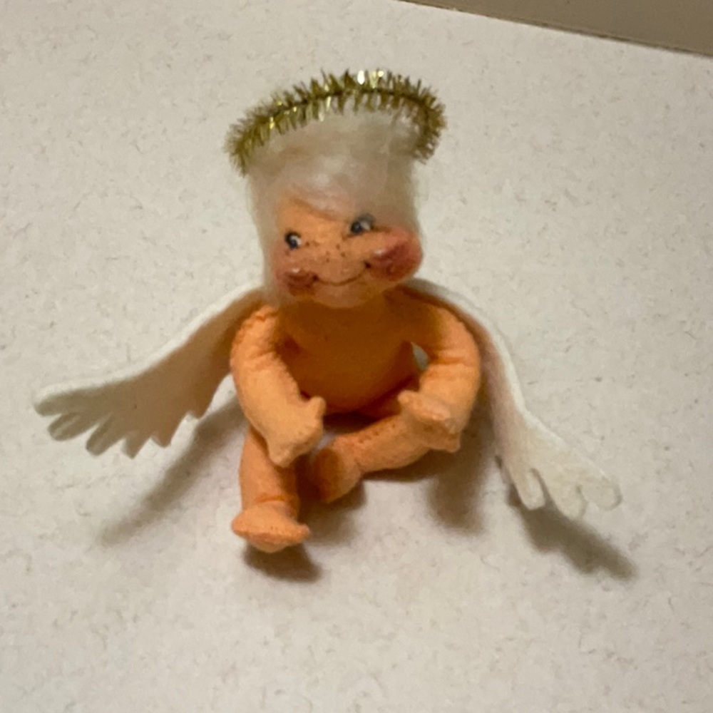 Adorable Annalee angel.  Wee thing in mint condition.  Vintage and like new.